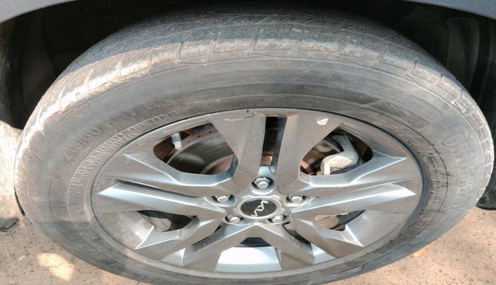 2023 KIA SELTOS HTX 1.5 DIESEL AT, Diesel, Automatic, 62,173 km, tyre