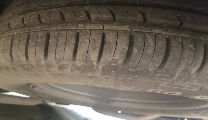 2020 Mahindra XUV500 W11 AT, Diesel, Automatic, 59,052 km, tyre