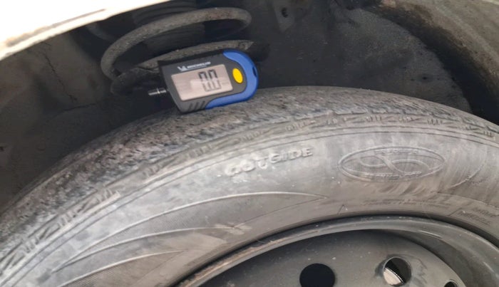 2011 Hyundai i20 SPORTZ 1.2, Petrol, Manual, 83,730 km, tyre