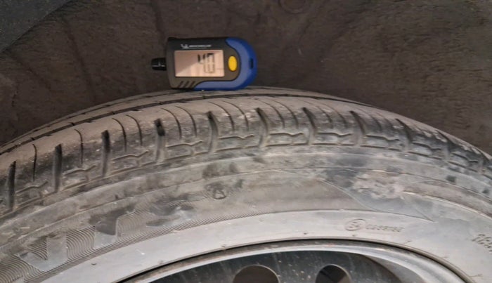 2011 Hyundai i20 SPORTZ 1.2, Petrol, Manual, 83,730 km, tyre