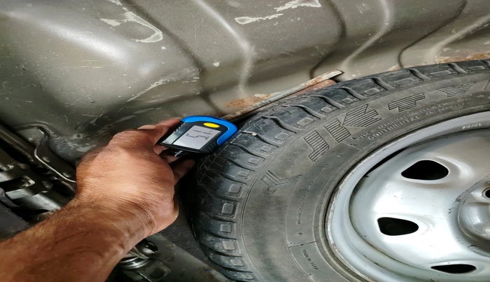 2010 Maruti Zen Estilo LXI, Petrol, Manual, 72,438 km, tyre