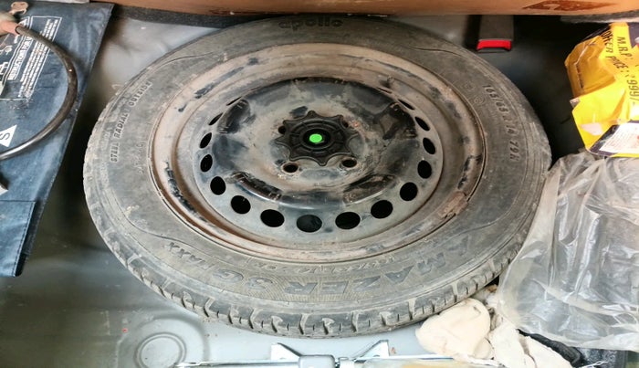 2013 Hyundai Grand i10 SPORTZ 1.2 KAPPA VTVT, Petrol, Manual, 32,563 km, tyre