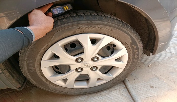 2013 Hyundai Grand i10 SPORTZ 1.2 KAPPA VTVT, Petrol, Manual, 32,563 km, tyre