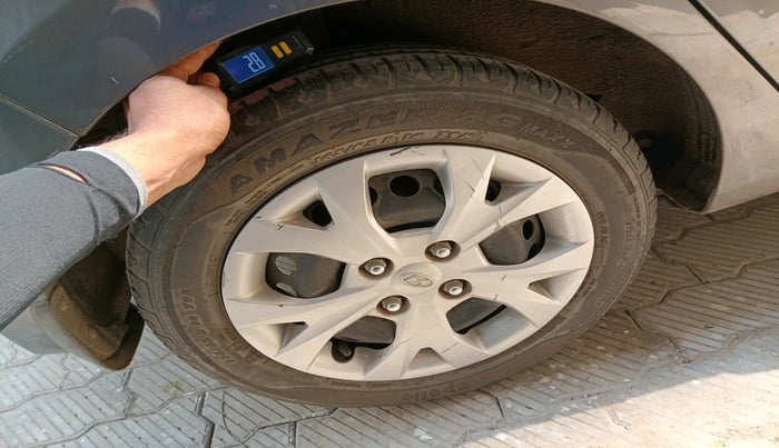 2013 Hyundai Grand i10 SPORTZ 1.2 KAPPA VTVT, Petrol, Manual, 32,563 km, tyre