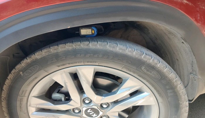 2020 KIA SELTOS HTX IVT 1.5 PETROL, Petrol, Automatic, 62,139 km, tyre