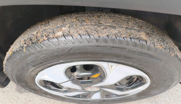 2024 Tata PUNCH ADVENTURE RHYTHM CNG, Petrol, Manual, 24,309 km, tyre