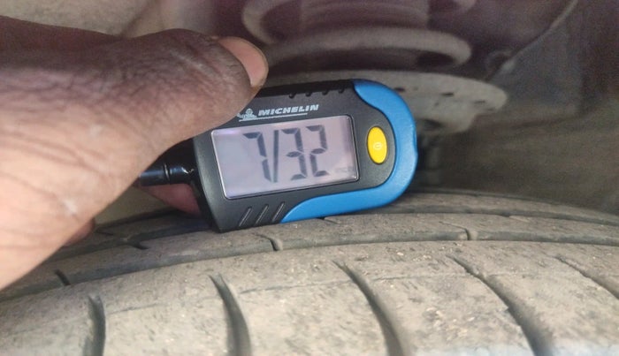 2018 Hyundai Grand i10 SPORTZ U2 1.2 CRDI, Diesel, Manual, 1,01,159 km, tyre