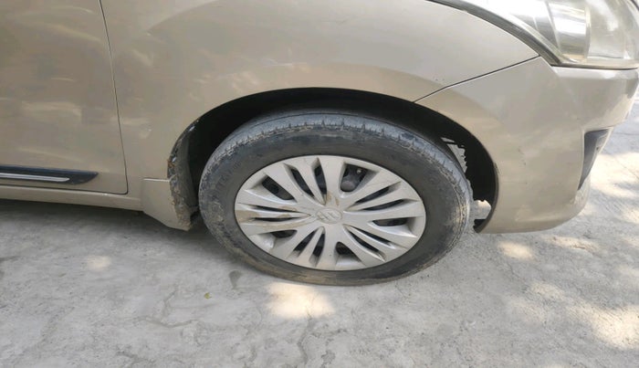 2013 Maruti Ertiga VXI, Petrol, Manual, 80,460 km, tyre