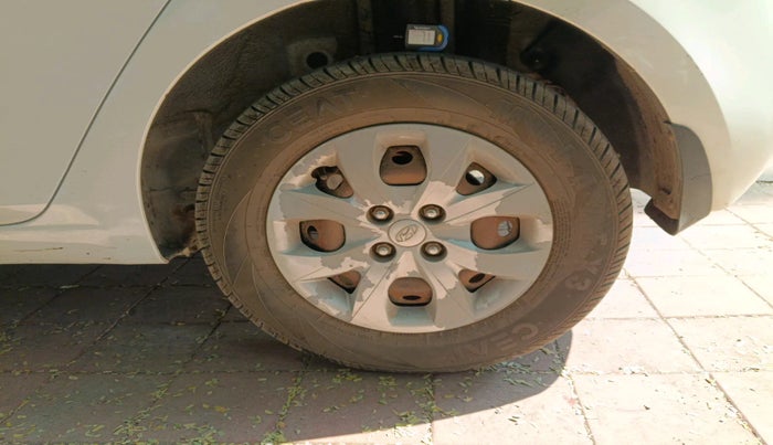 2018 Hyundai Elite i20 SPORTZ 1.2, Petrol, Manual, 96,906 km, tyre