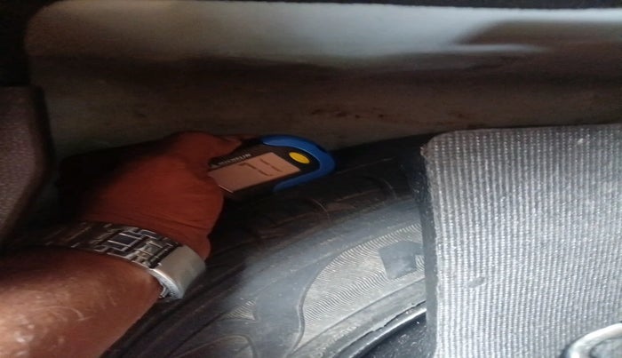 2016 Honda Jazz 1.2L I-VTEC S AT, Petrol, Automatic, 1,13,039 km, tyre