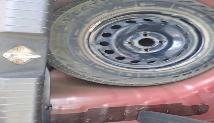 2015 Hyundai Elite i20 SPORTZ 1.2, Petrol, Manual, 1,31,546 km, tyre