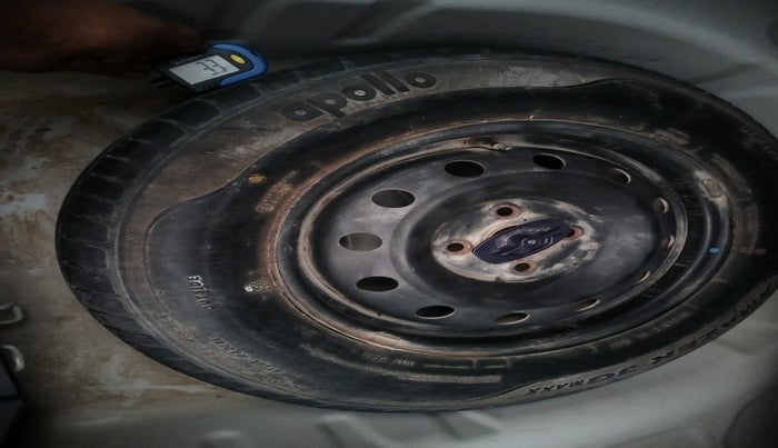 2018 Maruti Dzire VDI AMT, Diesel, Automatic, 93,957 km, tyre