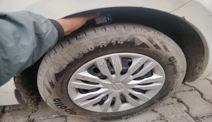 2018 Maruti Dzire VDI AMT, Diesel, Automatic, 93,957 km, tyre