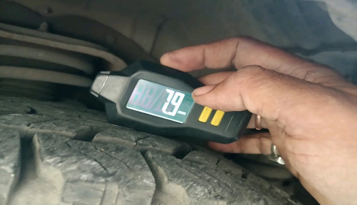 2012 Mahindra Xylo H9 BS IV, Diesel, Manual, 80,063 km, tyre