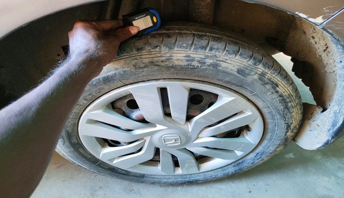 2017 Honda Jazz 1.2L I-VTEC SV, Petrol, Manual, 41,760 km, tyre