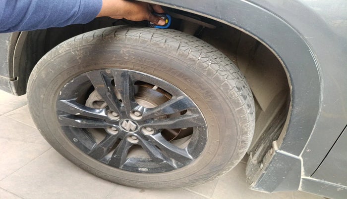 2018 Maruti Vitara Brezza ZDI PLUS AMT, Diesel, Automatic, 90,500 km, tyre