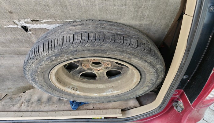 2013 Chevrolet Enjoy 1.3 LTZ 8 STR, Diesel, Manual, 2,49,299 km, tyre