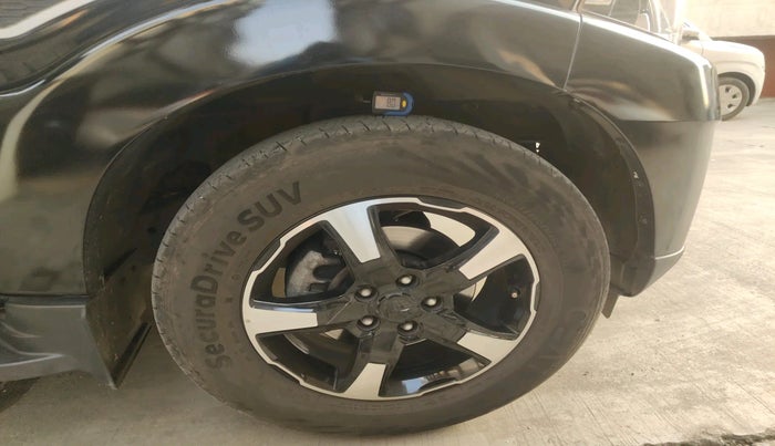 2025 Mahindra SCORPIO CLASSIC S11 7STR, Diesel, Manual, 16,227 km, tyre