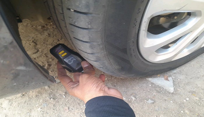 2024 Maruti Baleno  ZETA CNG 1.2L, Petrol, Manual, 37,903 km, tyre