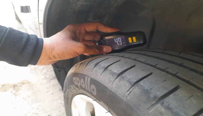 2024 Maruti Baleno  ZETA CNG 1.2L, Petrol, Manual, 37,903 km, tyre