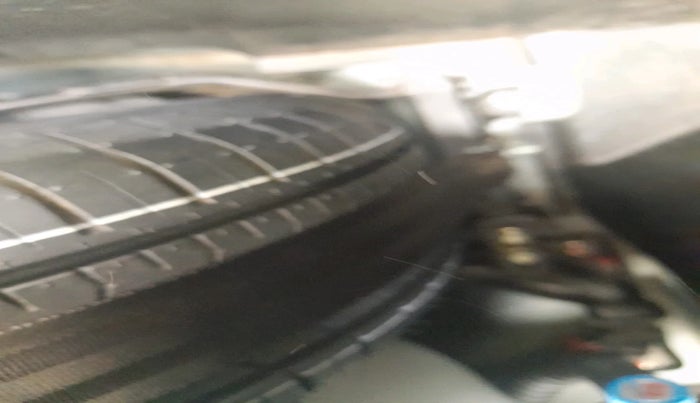 2024 Maruti Baleno  ZETA CNG 1.2L, Petrol, Manual, 37,903 km, tyre