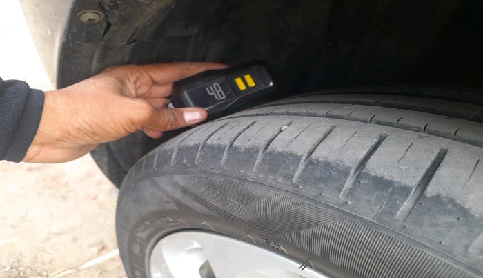 2024 Maruti Baleno  ZETA CNG 1.2L, Petrol, Manual, 37,903 km, tyre