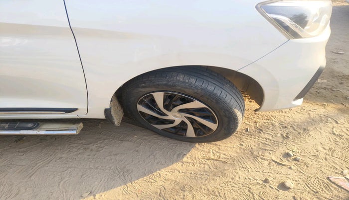 2020 Maruti Ertiga VXI SHVS, Petrol, Manual, 46,483 km, tyre