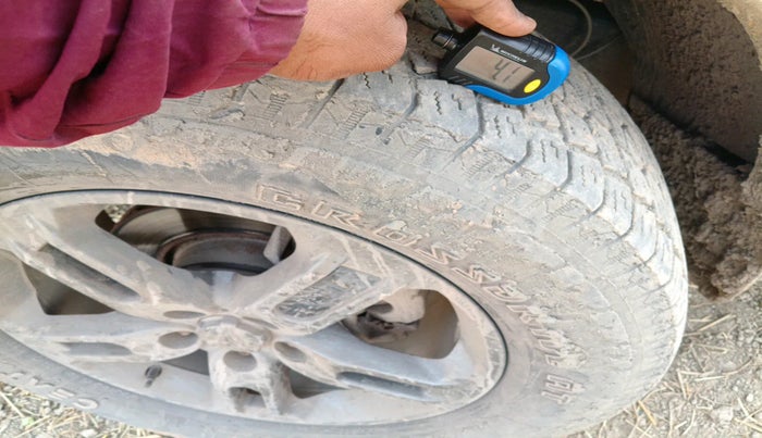 2019 Mahindra Scorpio S7, Diesel, Manual, 75,233 km, tyre