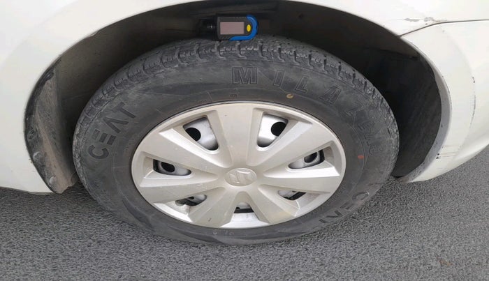 2011 Maruti Swift Dzire VXI, Petrol, Manual, 48,065 km, tyre