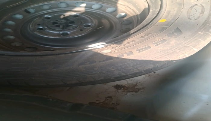 2022 KIA SONET HTK PLUS 1.5, Diesel, Manual, 49,161 km, tyre