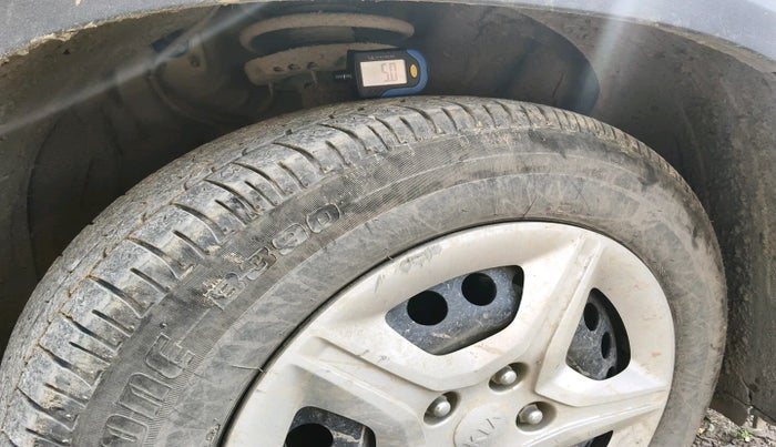 2019 KIA SELTOS HTK 1.5 PETROL, Petrol, Manual, 1,02,380 km, tyre