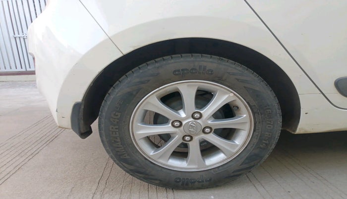 2015 Hyundai Grand i10 ASTA AT 1.2 KAPPA VTVT, Petrol, Automatic, 56,650 km, tyre