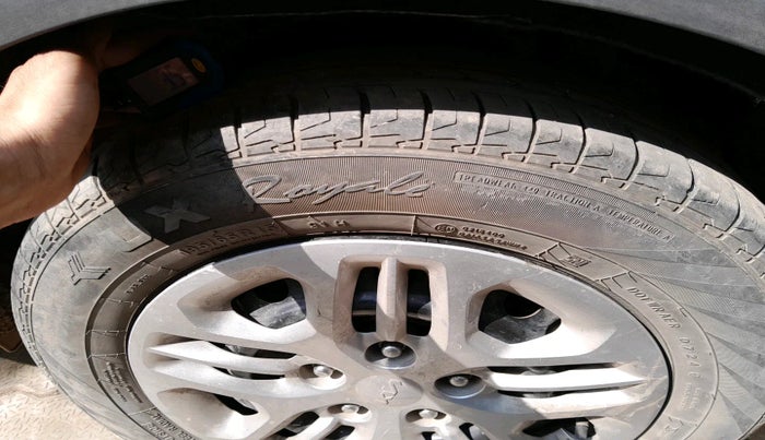 2024 KIA CARENS PREMIUM 1.5 PETROL 7 STR, Petrol, Manual, 22,137 km, tyre