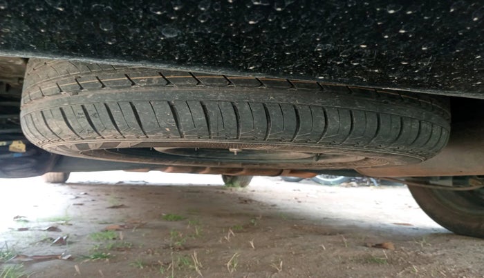 2022 KIA CARENS PRESTIGE 1.5 PETROL 7 STR, Petrol, Manual, 30,881 km, tyre