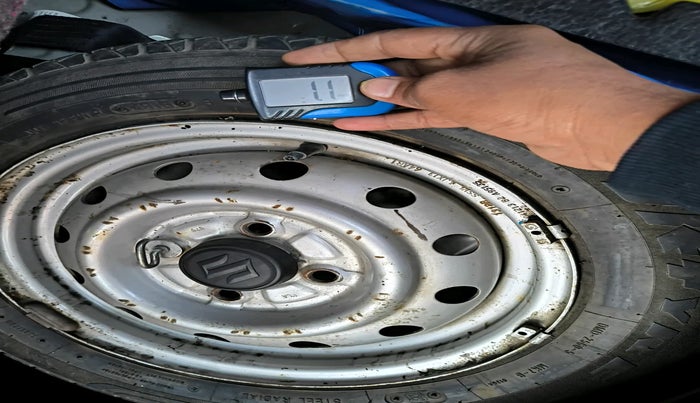 2013 Maruti Wagon R 1.0 LXI, Petrol, Manual, 45,822 km, tyre