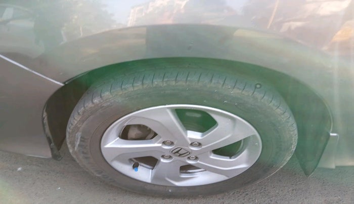 2016 Honda City 1.5L I-VTEC VX (O) MT, Petrol, Manual, 84,747 km, tyre