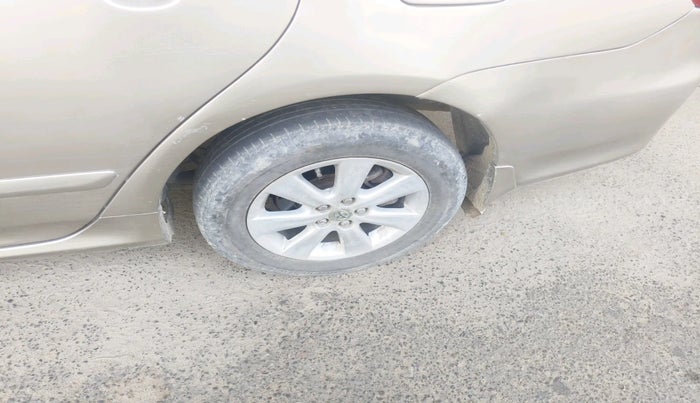 2013 Toyota Corolla Altis J DIESEL, Diesel, Manual, 1,26,081 km, tyre