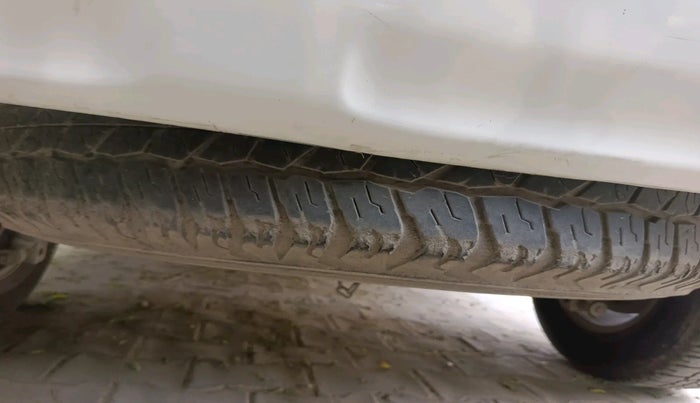 2015 Toyota Fortuner 3.0 4X4 MT, Diesel, Manual, 2,15,710 km, tyre