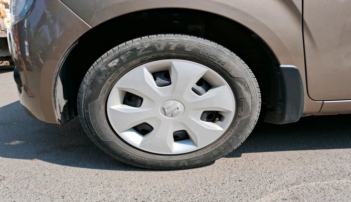 2023 Maruti New Wagon-R VXI CNG 1.0, Petrol, Manual, 43,744 km, tyre