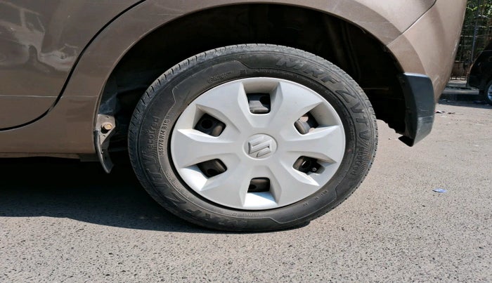 2023 Maruti New Wagon-R VXI CNG 1.0, Petrol, Manual, 43,744 km, tyre