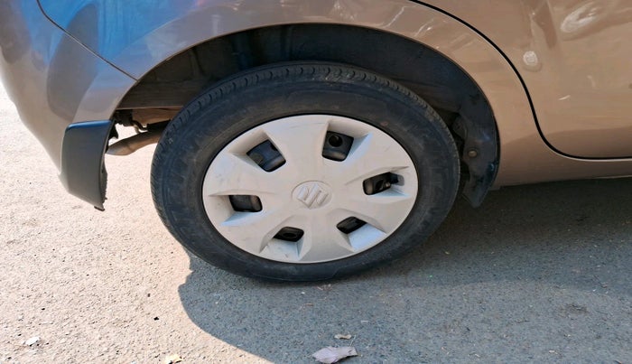 2023 Maruti New Wagon-R VXI CNG 1.0, Petrol, Manual, 43,744 km, tyre