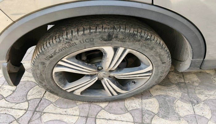 2022 MG ASTOR SMART 1.5 MT, Petrol, Manual, 21,749 km, tyre