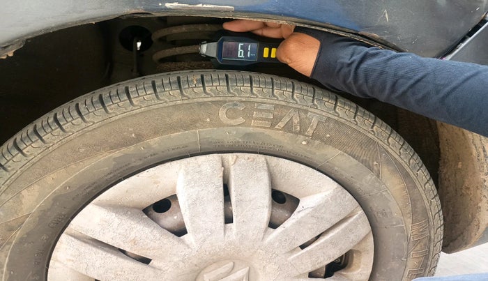 2015 Maruti Alto 800 LXI, Petrol, Manual, 62,378 km, tyre