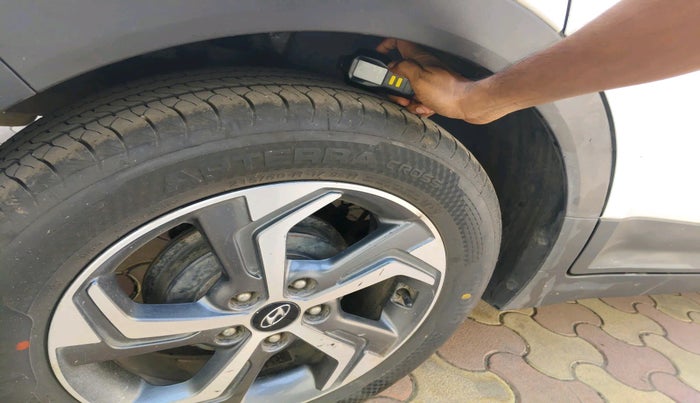 2019 Hyundai Creta SX AT 1.6 DIESEL, Diesel, Automatic, 1,14,176 km, tyre