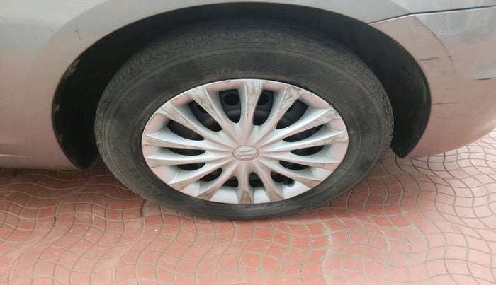 2014 Maruti Ciaz VXI+, Petrol, Manual, 51,718 km, tyre