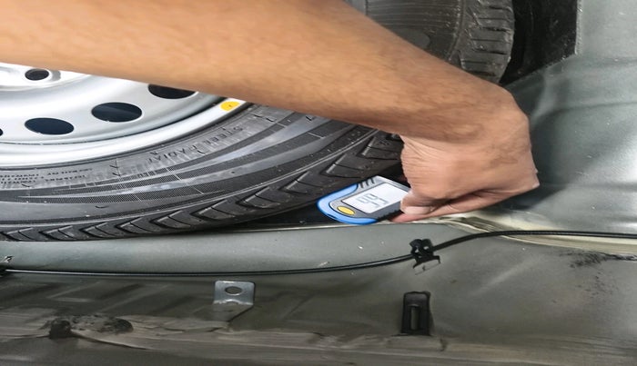 2025 Tata Tiago XE PETROL, Petrol, Manual, 3,005 km, tyre