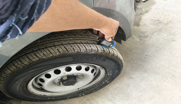 2025 Tata Tiago XE PETROL, Petrol, Manual, 3,005 km, tyre