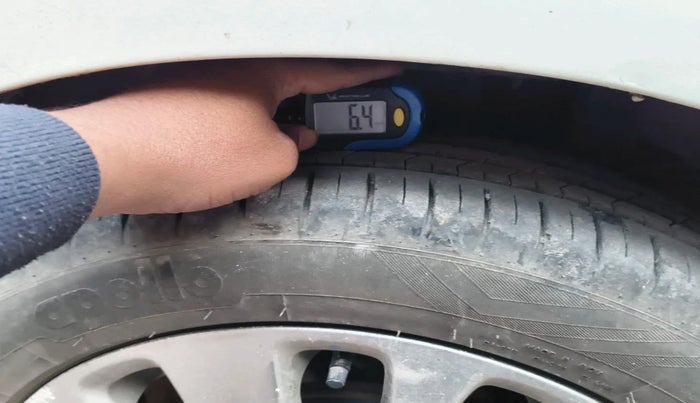 2017 Maruti Baleno ALPHA DIESEL 1.3, Diesel, Manual, 61,071 km, tyre