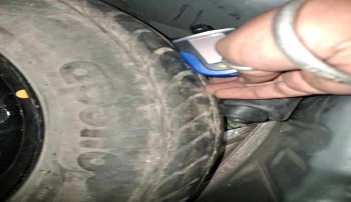 2018 Ford Figo Aspire TITANIUM1.5 DIESEL, Diesel, Manual, 1,09,809 km, tyre