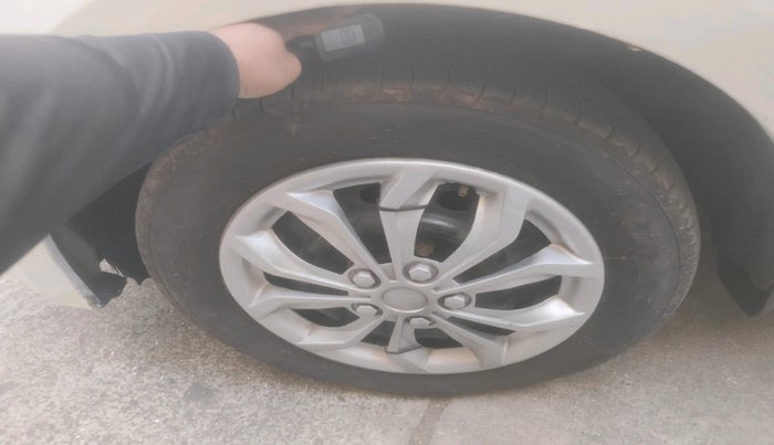 2017 Tata TIGOR XT DIESEL, Diesel, Manual, 82,596 km, tyre